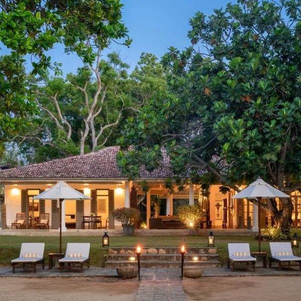 Taru Villas Mawella