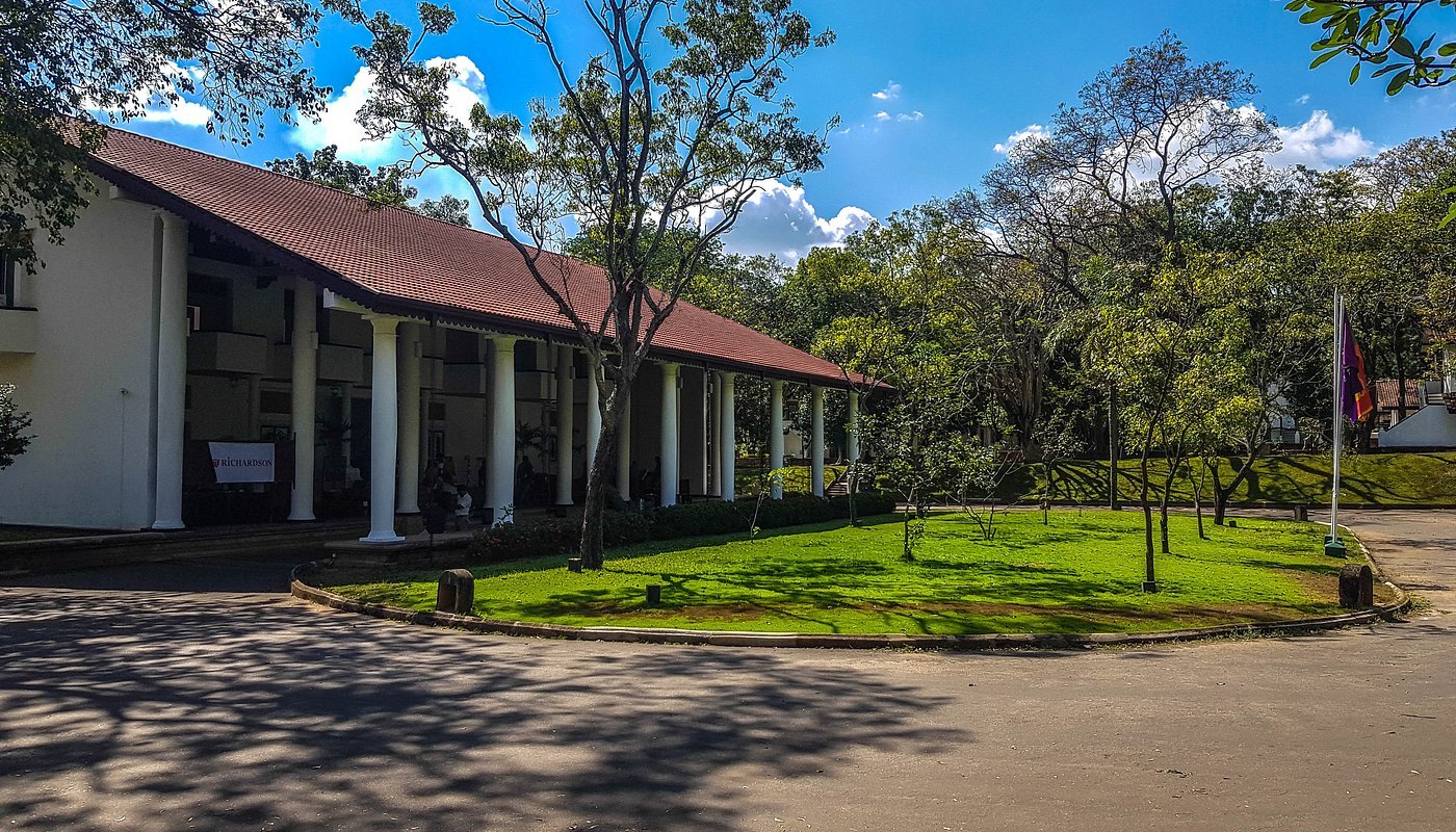 Cinnamon Lodge
